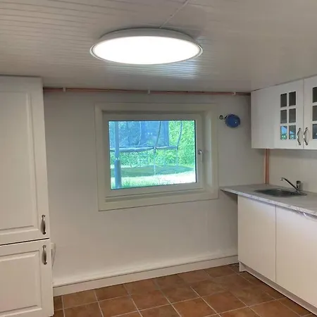 Fin Sentralt Hybel I Apartment